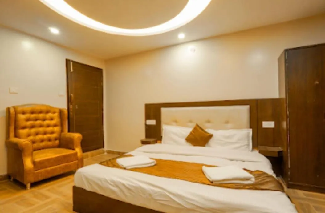 Grand Empire Hotel By R S Group Igi Airport New Delhi 4*,  India